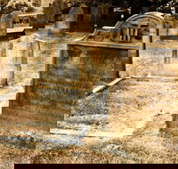 Southport Cemetery Paranormal Activity Tour QUEENSLAND - Darwin Tourism