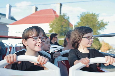 Hobart Hop-on Hop-off Bus Tour - Darwin Tourism 4