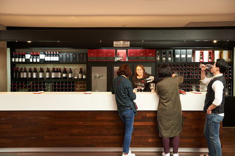 Penfolds Barossa Valley: Make Your Own Wine - Darwin Tourism 1