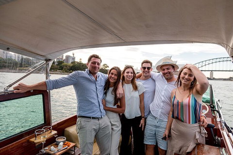 Private Luxury Cruise On Sydney Harbour For Up To Six Guests - Darwin Tourism 3